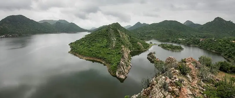 Top Places to Visit Near Udaipur for Nature, Heritage and Offbeat Experiences