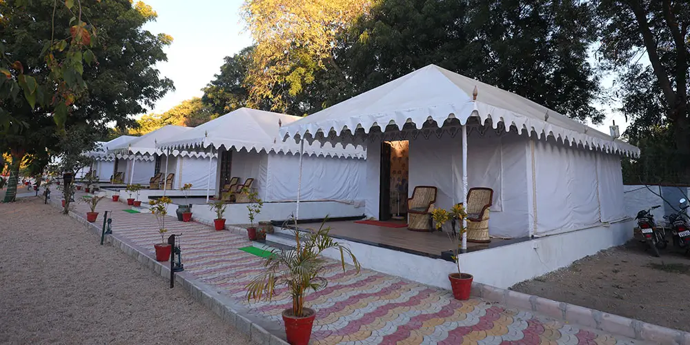 Best-Leopard-Safari-Hotels-in-Jawai