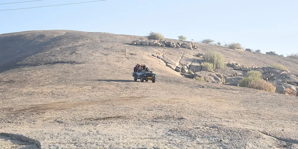 Jawai-Bandh-and-Its-Role-in-Local-Communities